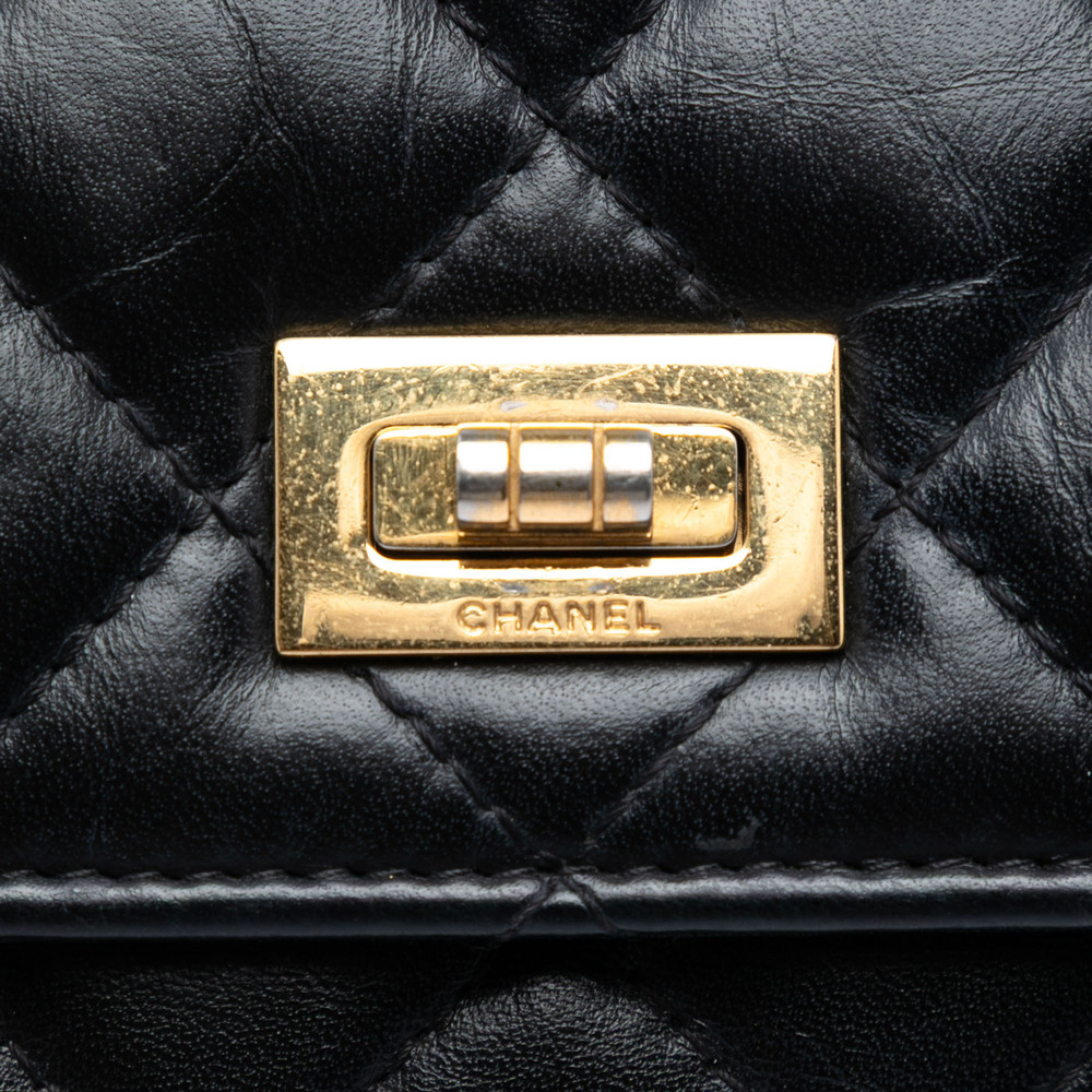 Pre-Loved Chanel Quilted Aged Calfskin Reissue 2.55 Wallet on Chain - Picture 6 of 7